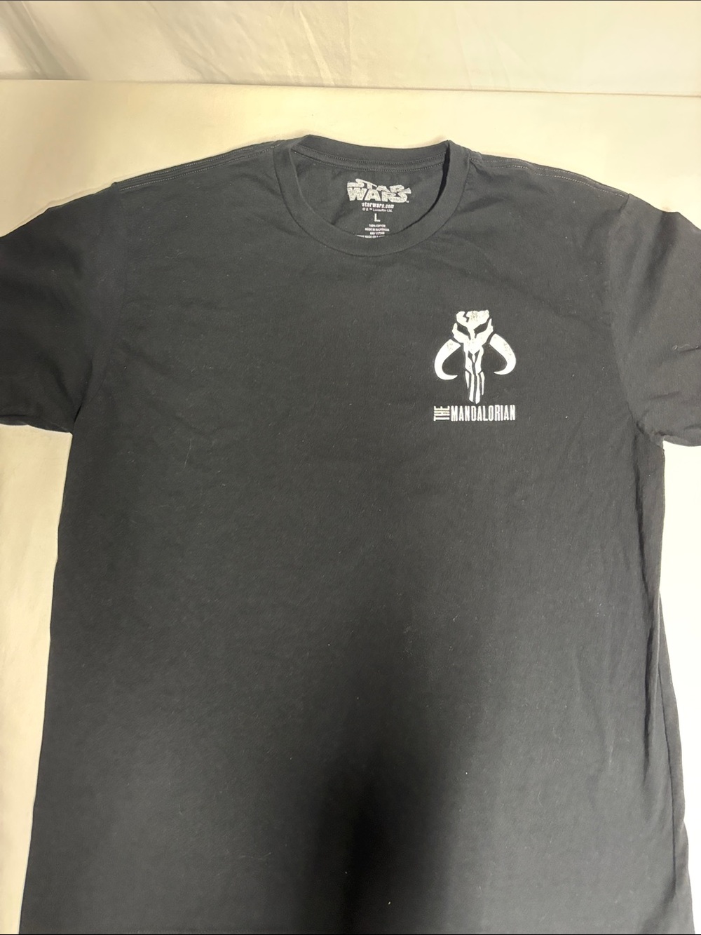 Star Wars The Mandalorian Men’s L Black 100% Cotton Graphic T-Shirt